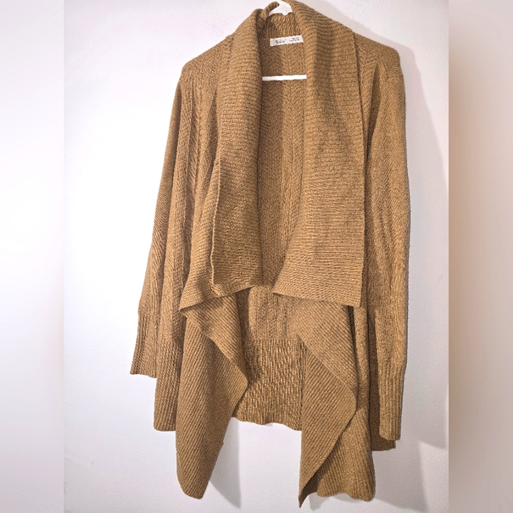 Woolrich open drap cardigan camel tan size large